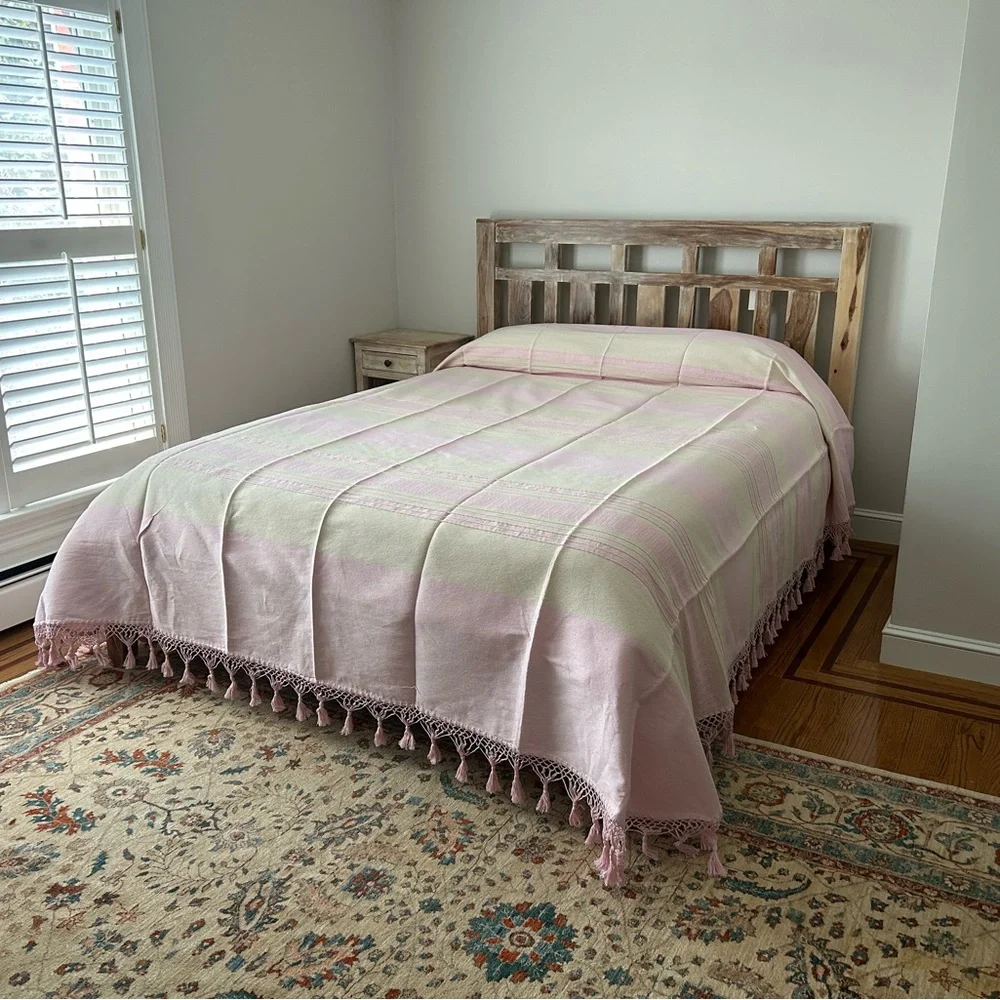 Hand Loom  Queen Size Cotton Bedspread.